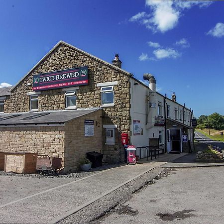 The Twice Brewed Inn Bardon Mill Екстериор снимка