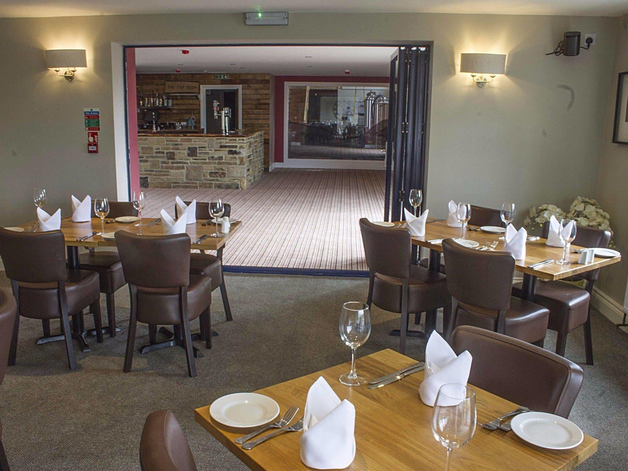 The Twice Brewed Inn Bardon Mill Екстериор снимка
