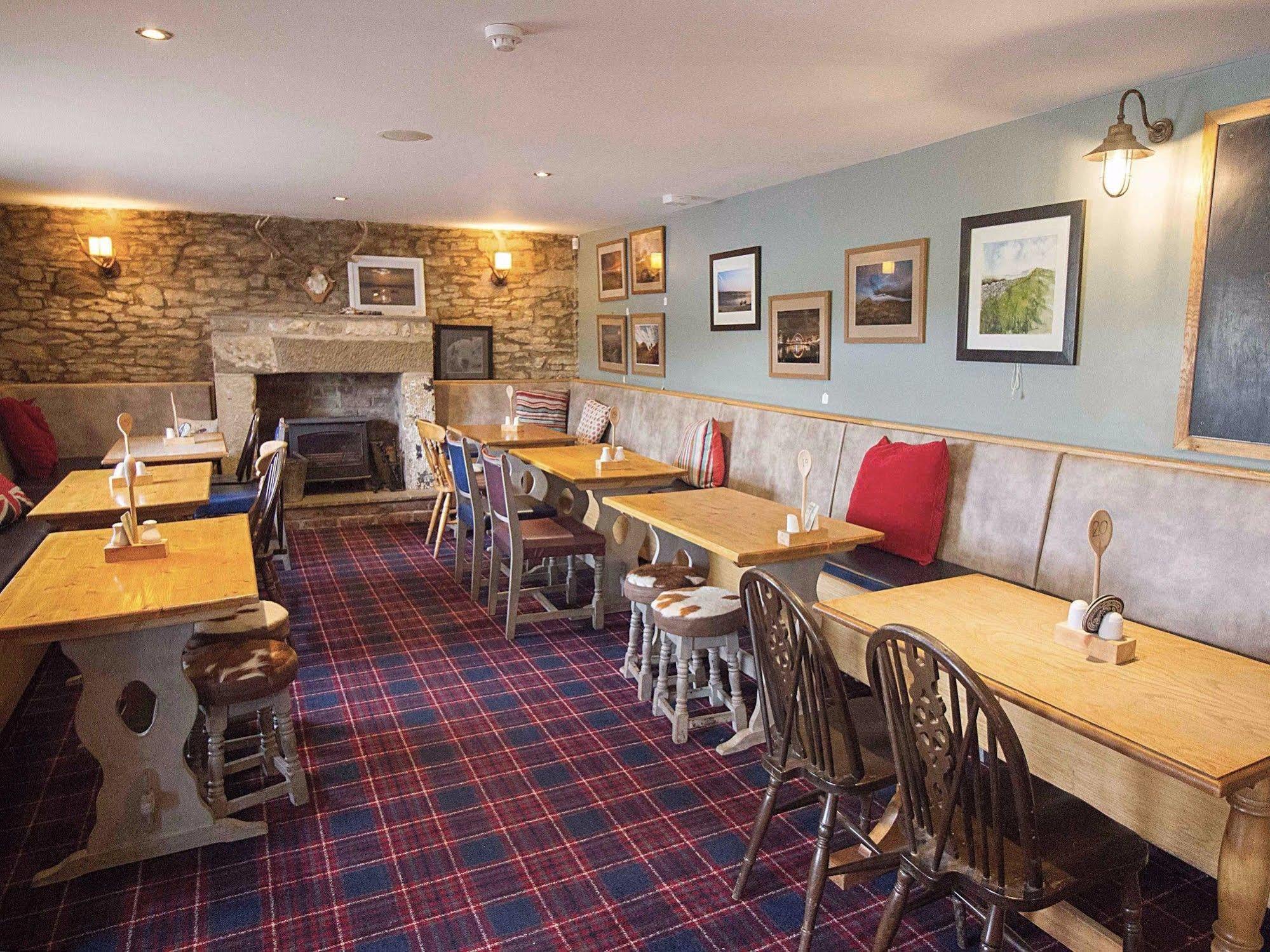 The Twice Brewed Inn Bardon Mill Екстериор снимка
