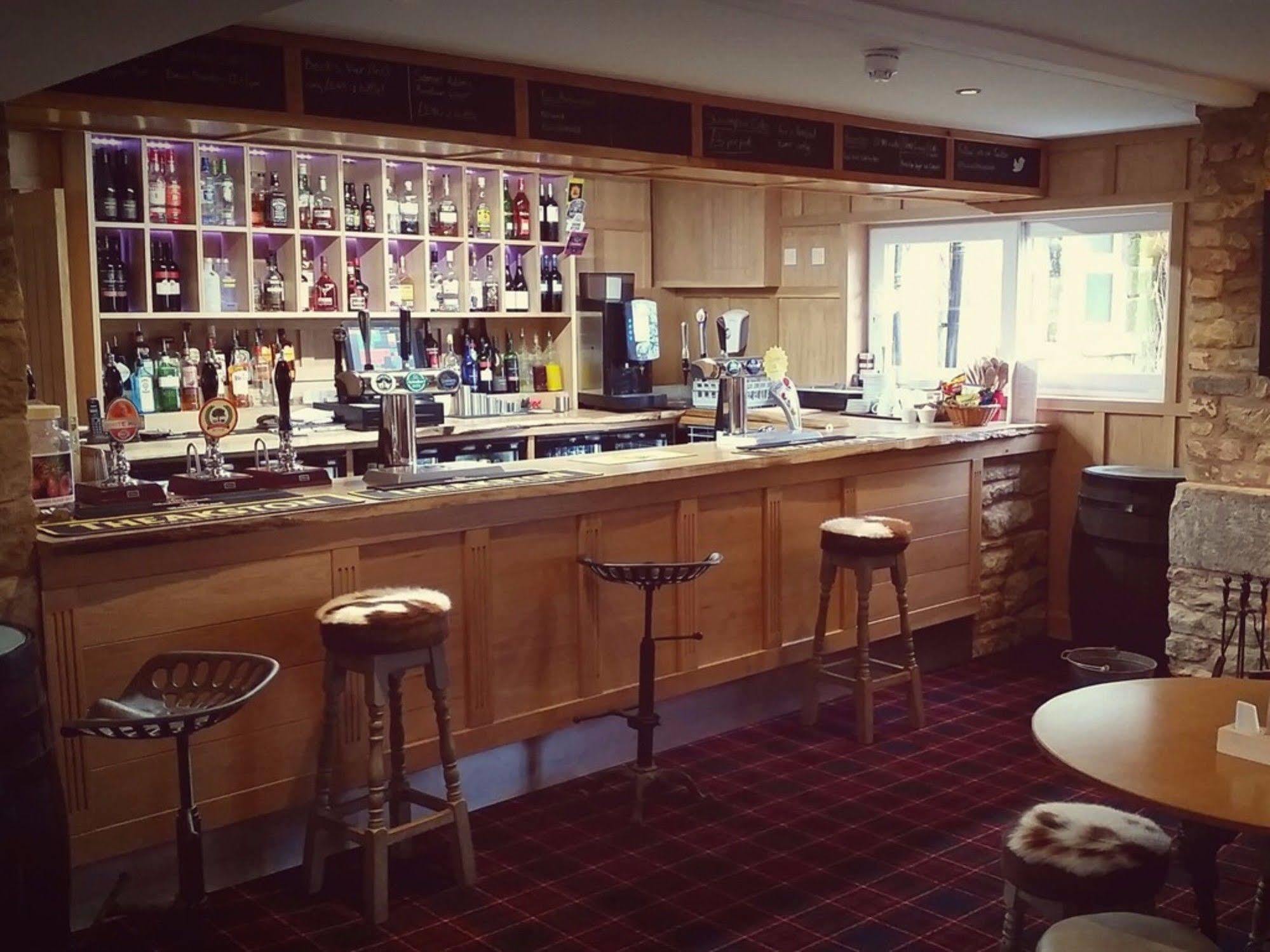 The Twice Brewed Inn Bardon Mill Екстериор снимка