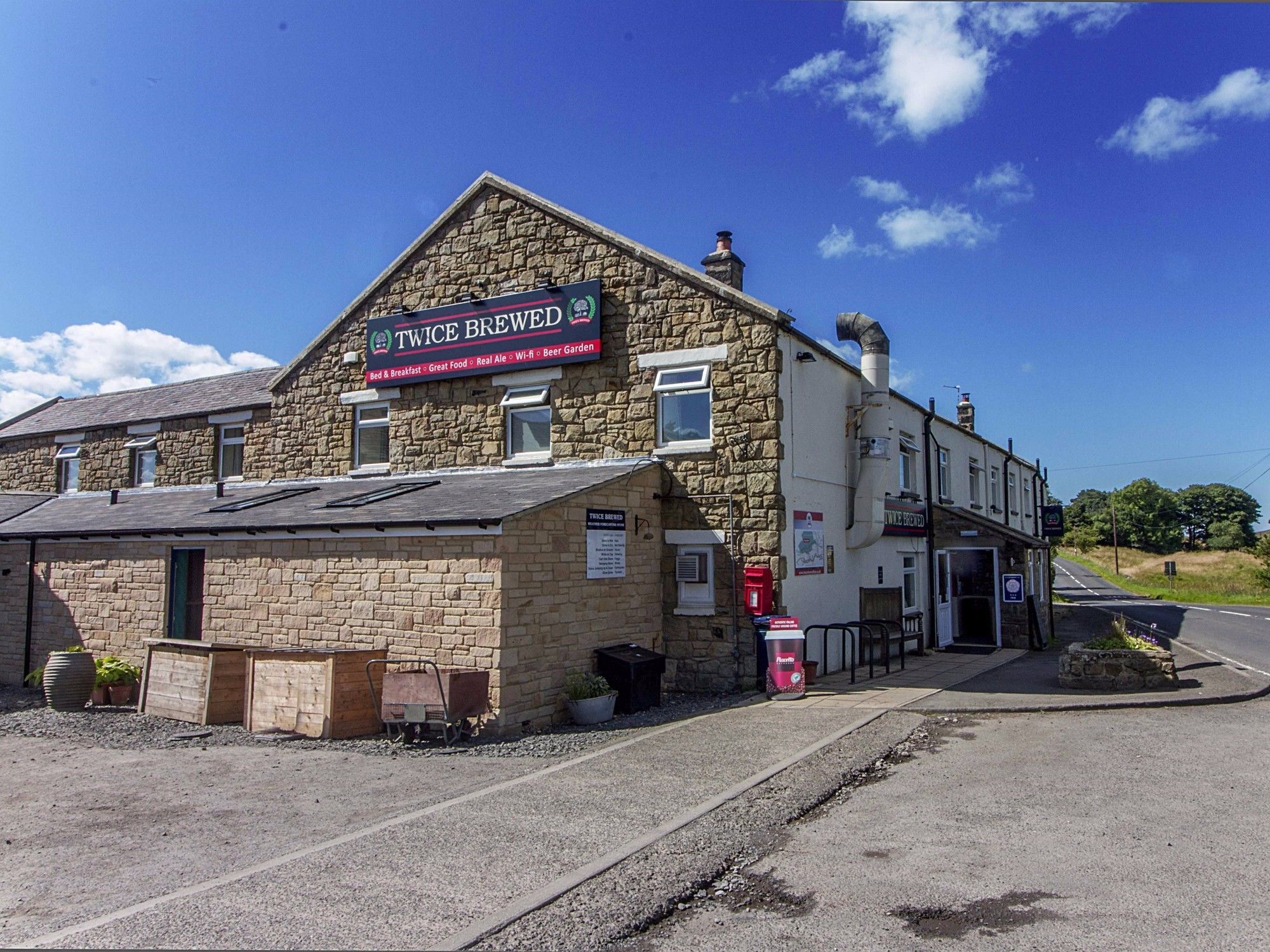 The Twice Brewed Inn Bardon Mill Екстериор снимка